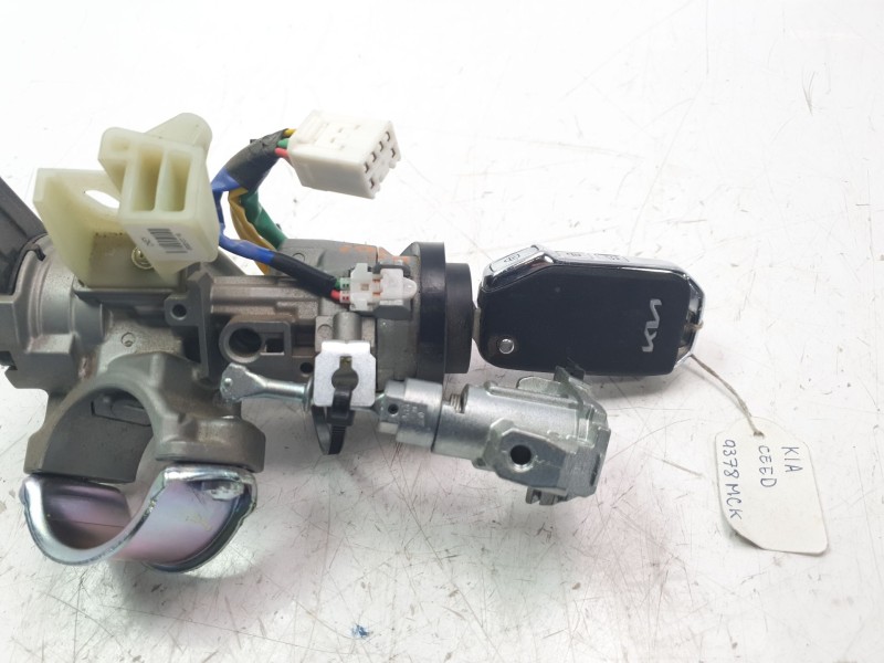 Recambio de conmutador de arranque para kia ceed 1.0 tgdi cat referencia OEM IAM 81900J7A00  