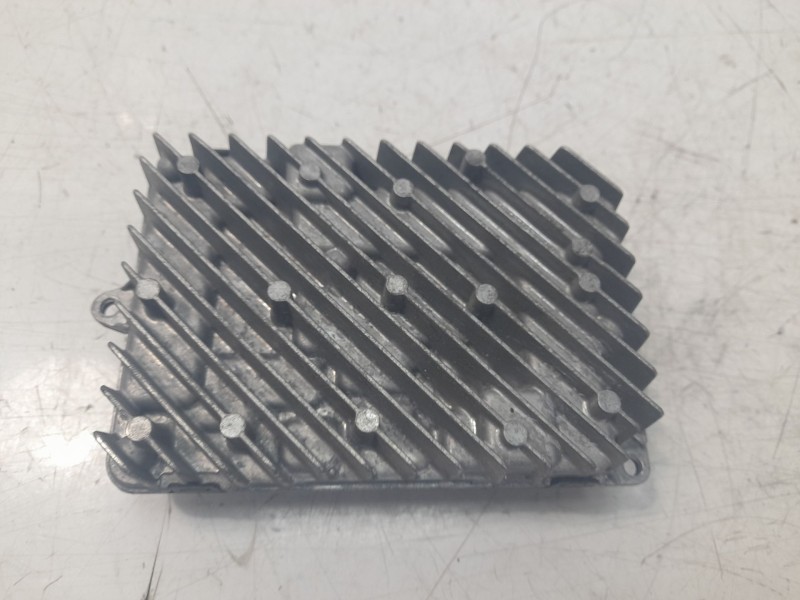 Recambio de centralita faros xenon para audi q3 sportback (f3n) 35 tdi referencia OEM IAM 4K0941591  