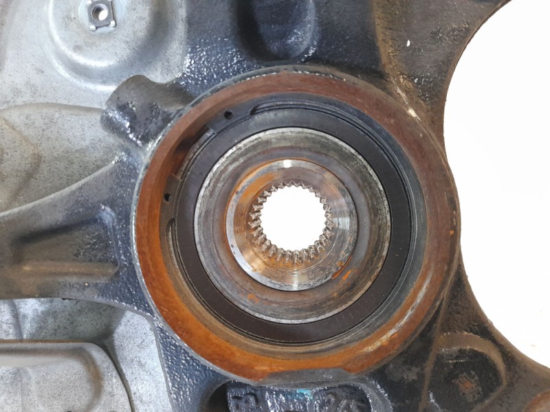 Recambio de mangueta delantera izquierda para opel grandland x ultimate referencia OEM IAM 1647857480  