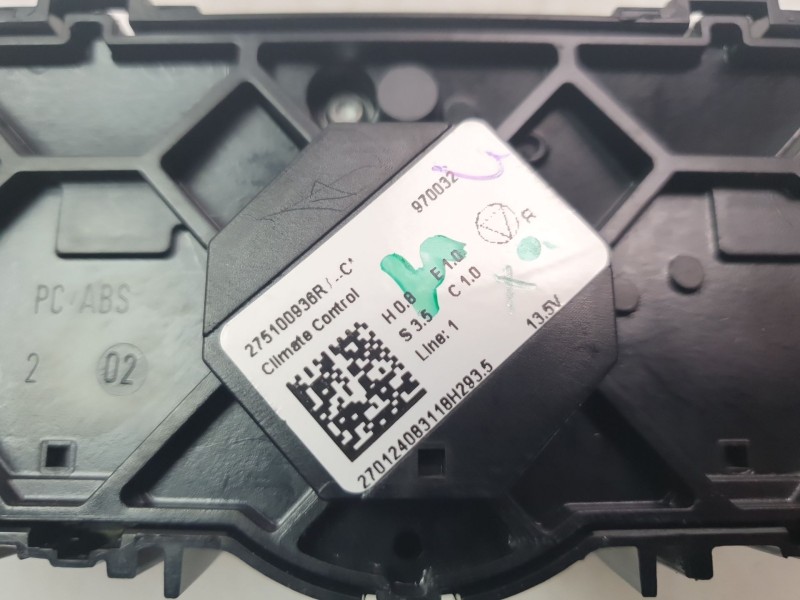 Recambio de mando climatizador para renault captur ii techno referencia OEM IAM 275100936R  