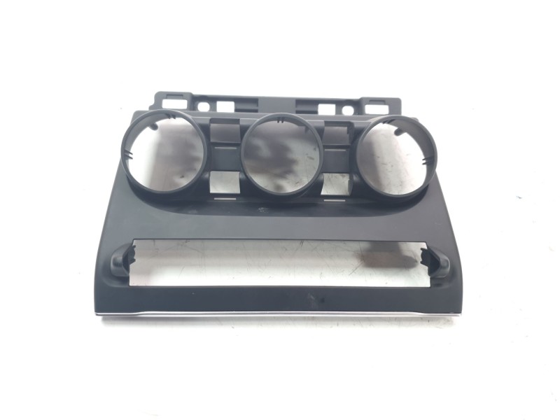 Recambio de moldura para renault captur ii techno referencia OEM IAM 58248  