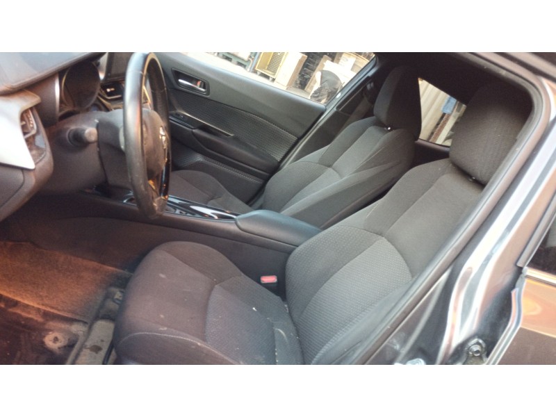 toyota c-hr del año 2019