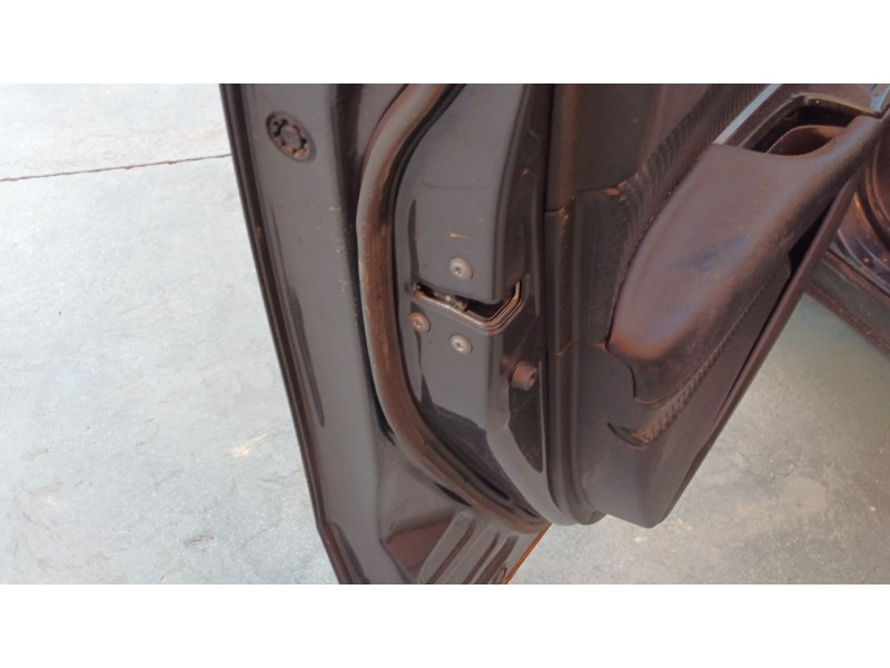 Recambio de cerradura puerta delantera izquierda para toyota c-hr hybrid active referencia OEM IAM   