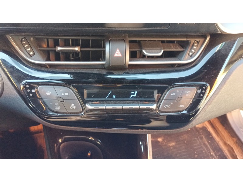 Recambio de mando climatizador para toyota c-hr hybrid active referencia OEM IAM   