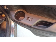 Recambio de mando elevalunas trasero derecho para toyota c-hr hybrid active referencia OEM IAM   