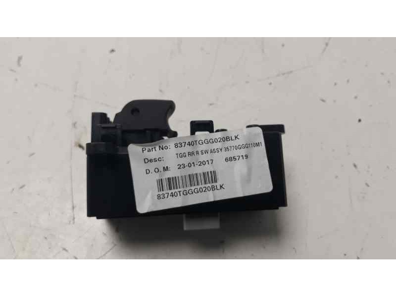 Recambio de mando elevalunas trasero derecho para honda civic lim.4 (fc) 1.5 vtec cat referencia OEM IAM 83740TGGG020BLK  