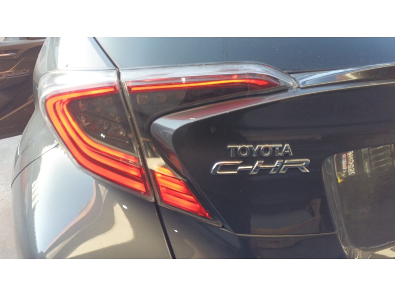 Recambio de piloto trasero izquierdo interior para toyota c-hr hybrid active referencia OEM IAM   