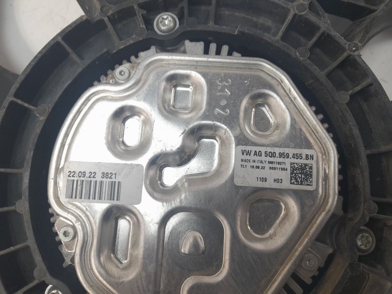 Recambio de electroventilador para audi q3 sportback (f3n) 35 tdi referencia OEM IAM 5Q0121203DE 47916 