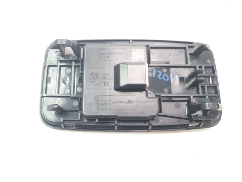 Recambio de luz interior para toyota corolla (e21) hybrid style referencia OEM IAM LUZ  