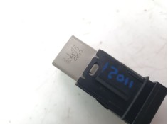 Recambio de interruptor para toyota corolla (e21) hybrid style referencia OEM IAM G5820T393D   2