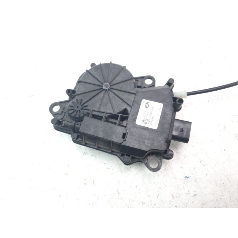 Recambio de motor cierre centralizado maletero / porton para land rover range rover evoque referencia OEM IAM K8D2404C10AA  