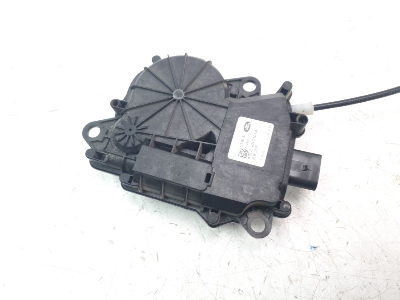 Recambio de motor cierre centralizado maletero / porton para land rover range rover evoque referencia OEM IAM K8D2404C10AA  