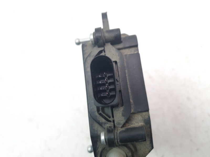 Recambio de motor cierre centralizado maletero / porton para land rover range rover evoque referencia OEM IAM K8D2404C10AA  