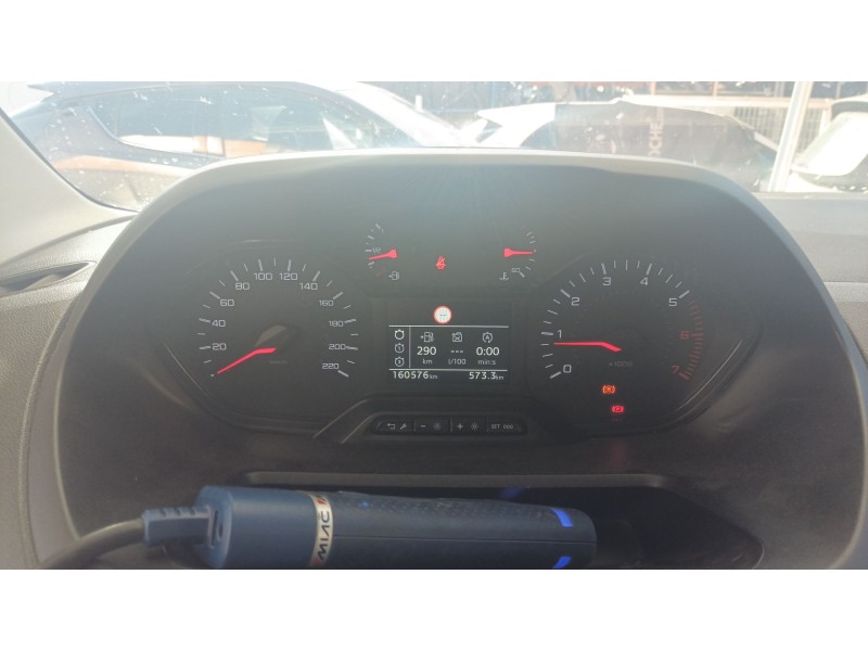 Recambio de cuadro instrumentos para peugeot rifter 1.5 bluehdi 100 referencia OEM IAM   