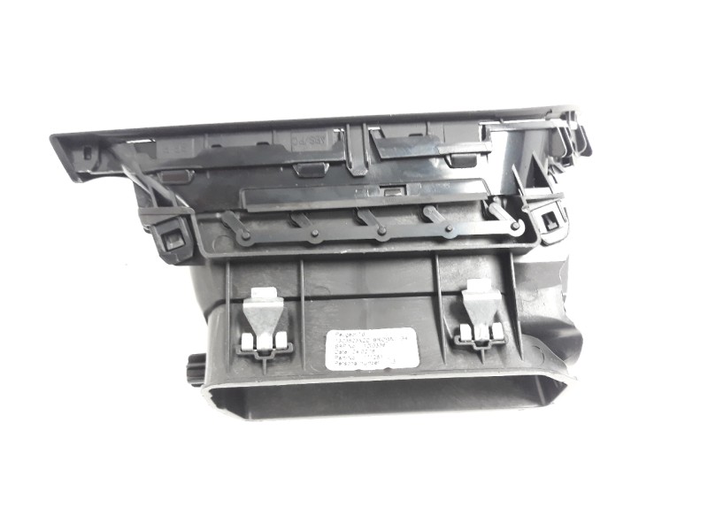 Recambio de rejilla aireadora para peugeot 308 style referencia OEM IAM 1303823XZD  