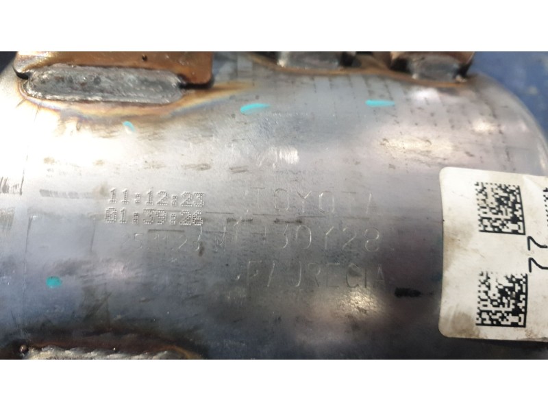 Recambio de catalizador para toyota corolla (e21) hybrid style referencia OEM IAM 174100TD30  