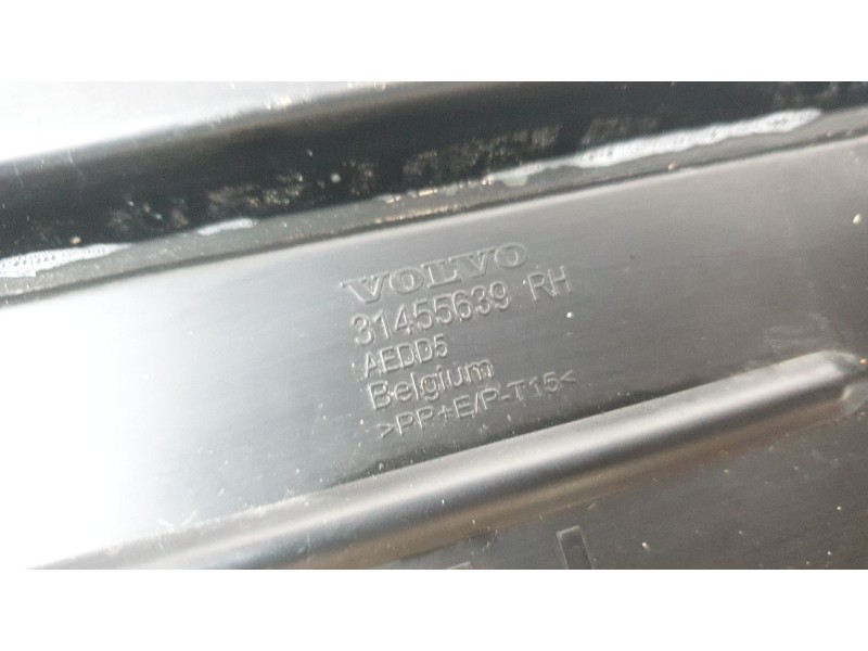 Recambio de rejilla paragolpes derecha para volvo v60 ii cross country (227) d4 awd referencia OEM IAM 31455639  
