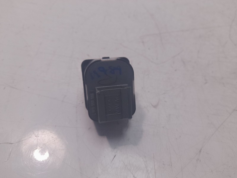 Recambio de mando retrovisor para seat arona xcellence referencia OEM IAM 6F0959566  
