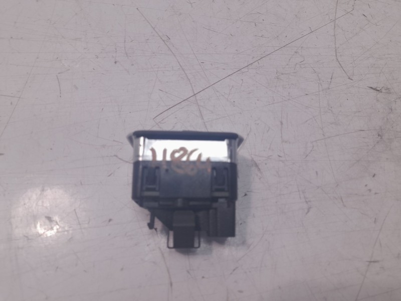 Recambio de mando elevalunas trasero izquierdo para mercedes-benz b-klasse (bm 247) (2.2019) b 200 d (247.012) referencia OEM IA