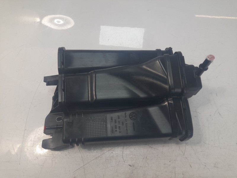 Recambio de filtro carbono activo para volkswagen polo advance referencia OEM IAM 2Q0201801A  