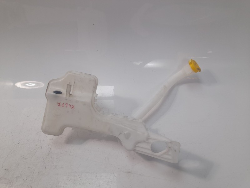 Recambio de deposito limpia para renault captur ii techno referencia OEM IAM 289108657R  