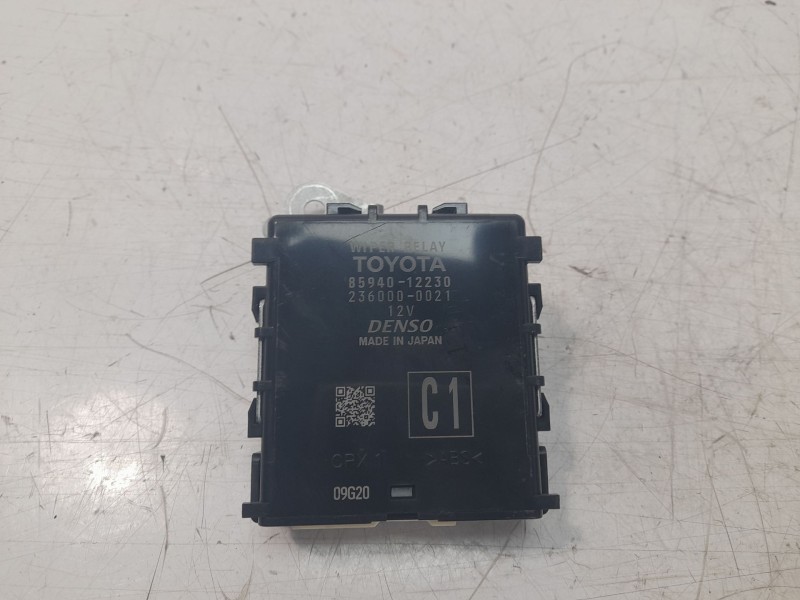 Recambio de modulo electronico para toyota corolla (e21) hybrid style referencia OEM IAM 8594012230  