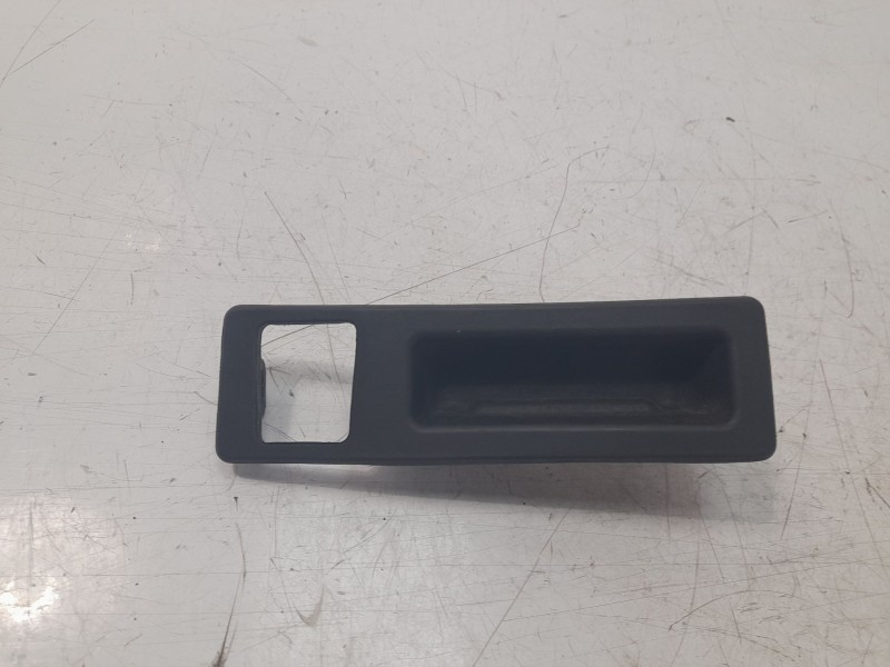 Recambio de maneta exterior maletero / porton para bmw serie 3 lim. (f30) 318d referencia OEM IAM 10822910  