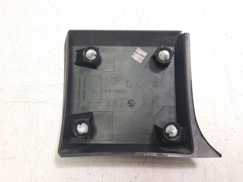 Recambio de moldura para renault trafic iii furgoneta (fg_) 2.0 dci 120 (fgmn) referencia OEM IAM 768196228R  107180291E / FT900