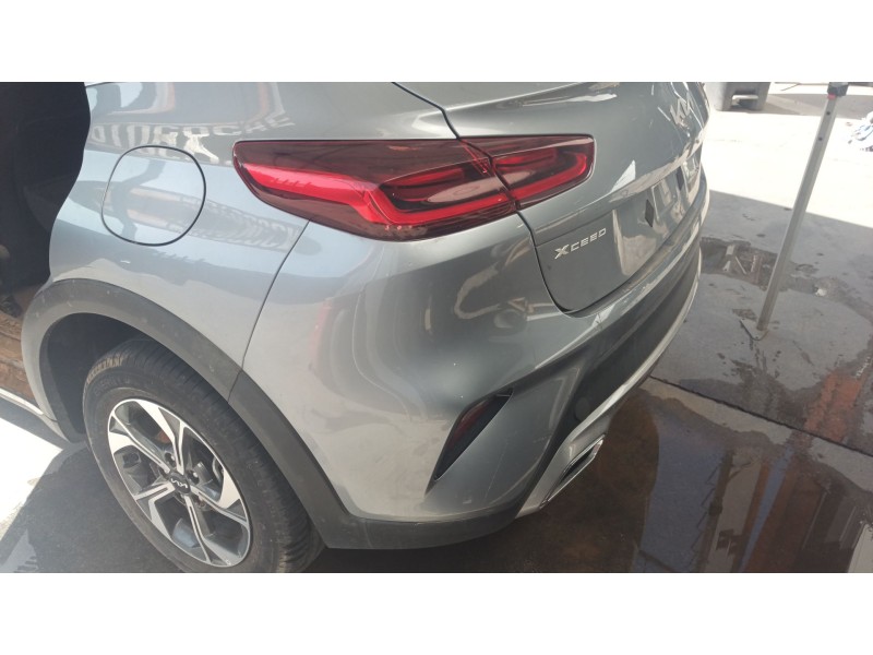 Recambio de paragolpes trasero para kia xceed business referencia OEM IAM   