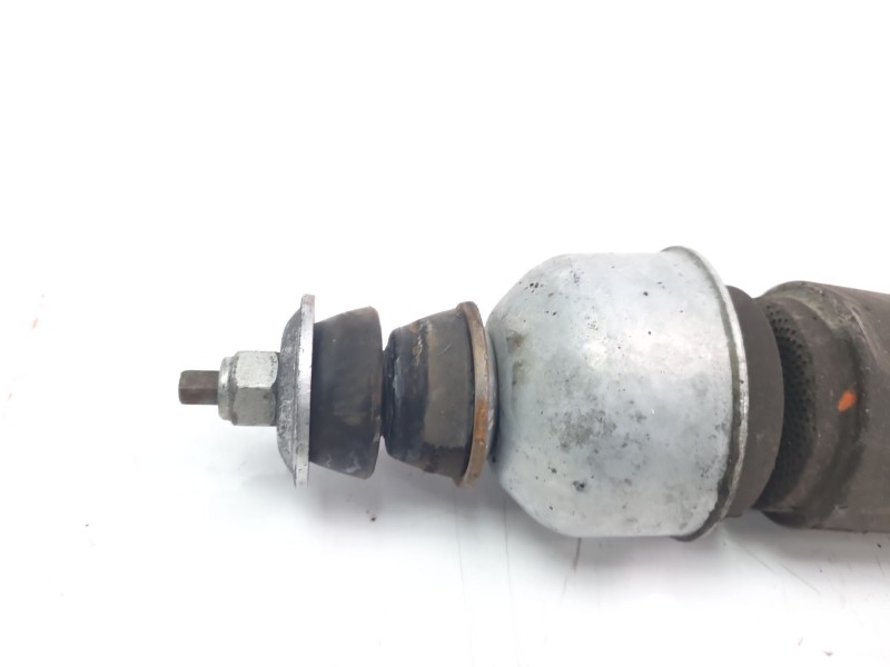 Recambio de amortiguador trasero derecho para nissan juke (f15) ultimate edition referencia OEM IAM 562101K1AB  