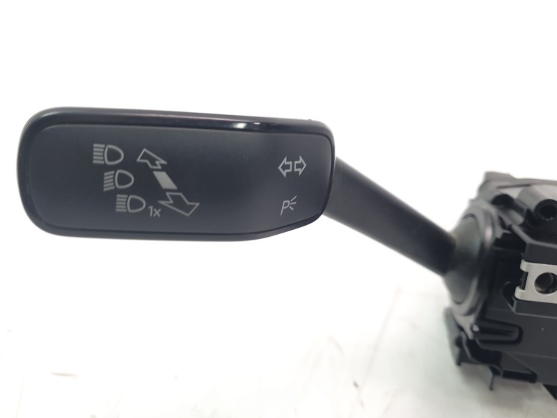 Recambio de mando multifuncion para seat arona xcellence referencia OEM IAM 2Q1953507L  