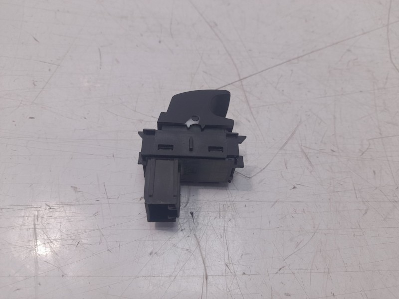 Recambio de mando elevalunas delantero derecho para seat arona xcellence referencia OEM IAM 5G0959855P  