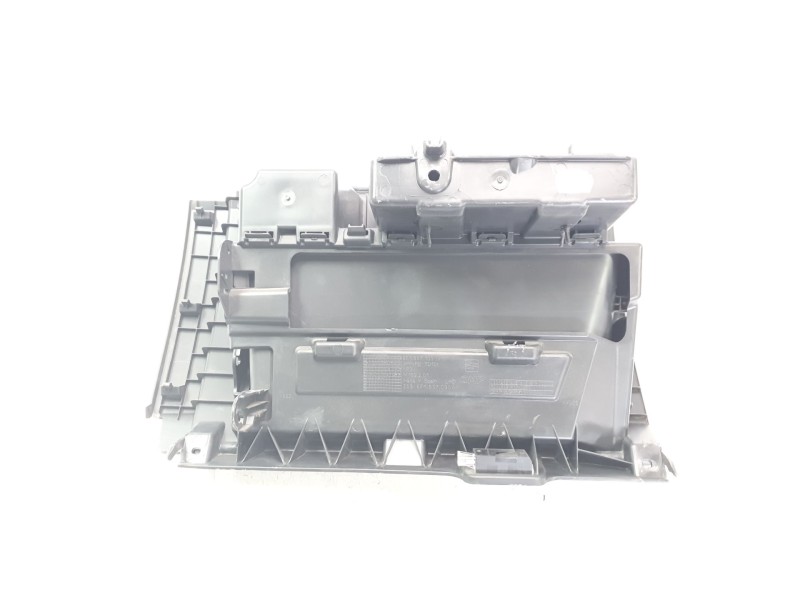 Recambio de guantera para seat arona xcellence referencia OEM IAM 6F1857103N  