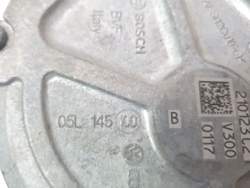 Recambio de depresor freno / bomba vacio para audi a4 avant (8wd) referencia OEM IAM 05L145100  