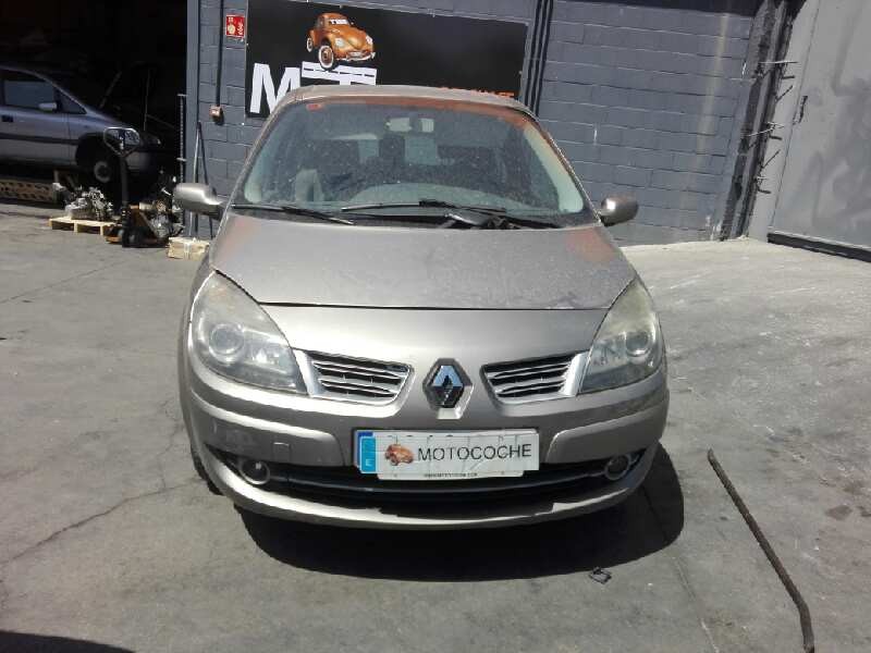 renault scenic ii del año 2008