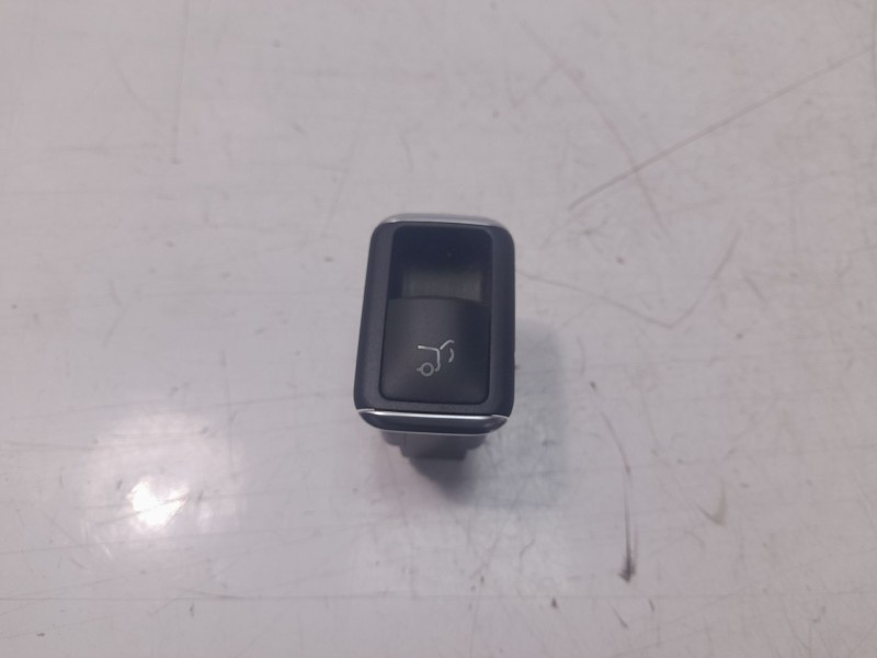 Recambio de interruptor para mercedes-benz clase gla (x156) gla 180 (156.942) referencia OEM IAM A1668707610  