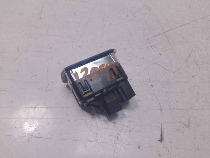 Recambio de interruptor para mercedes-benz clase gla (x156) gla 180 (156.942) referencia OEM IAM A1668707610  