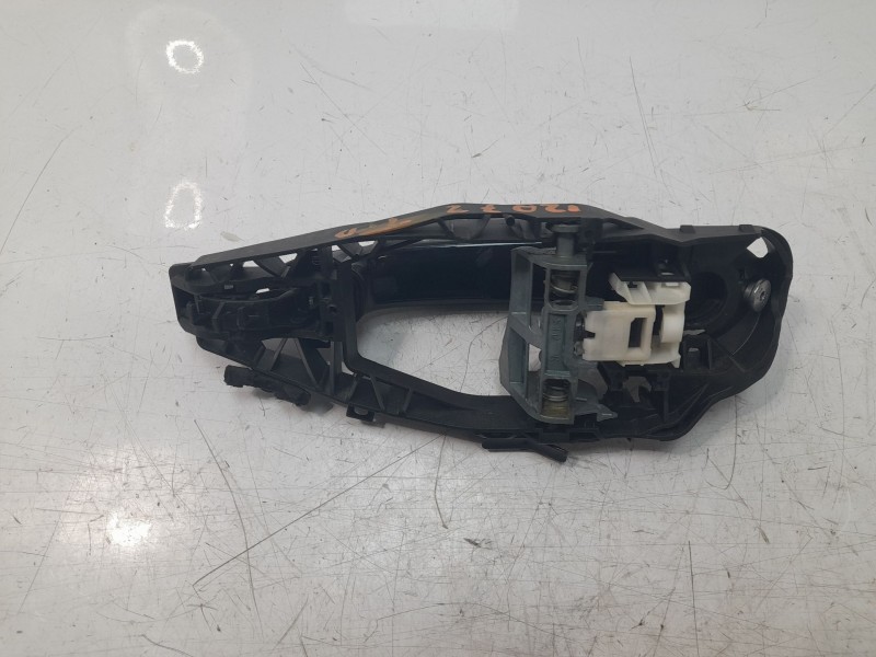 Recambio de maneta exterior trasera derecha para bmw 1 (f40) 118 d referencia OEM IAM 51219491462  