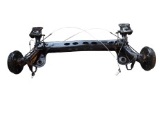 Recambio de puente trasero para ford kuga titanium referencia OEM IAM 2540100  