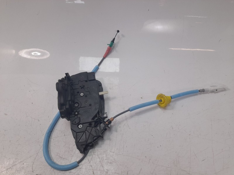 Recambio de cerradura puerta trasera derecha para bmw 1 (f40) 118 d referencia OEM IAM 51227956144  