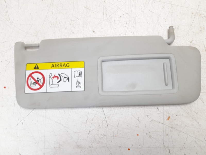 Recambio de parasol derecho para seat arona xcellence referencia OEM IAM 5G0857552D  