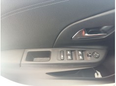 Recambio de mando elevalunas delantero izquierdo para opel corsa f (p2jo) 1.2 (68) referencia OEM IAM 96788281ZD  IAF670007HQ 2
