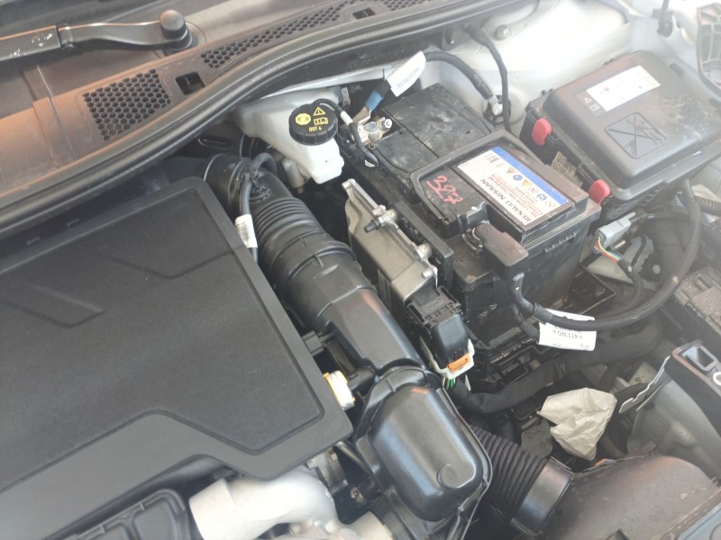 Recambio de centralita motor uce para opel corsa f (p2jo) 1.2 (68) referencia OEM IAM   