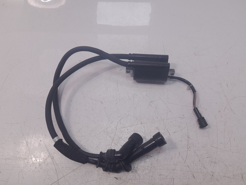 Recambio de bobina encendido para suzuki v-strom 650 referencia OEM IAM F6T546  