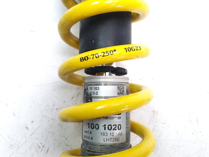 Recambio de amortiguador delantero derecho para audi a4 avant (8w5) básico referencia OEM IAM 1001020  