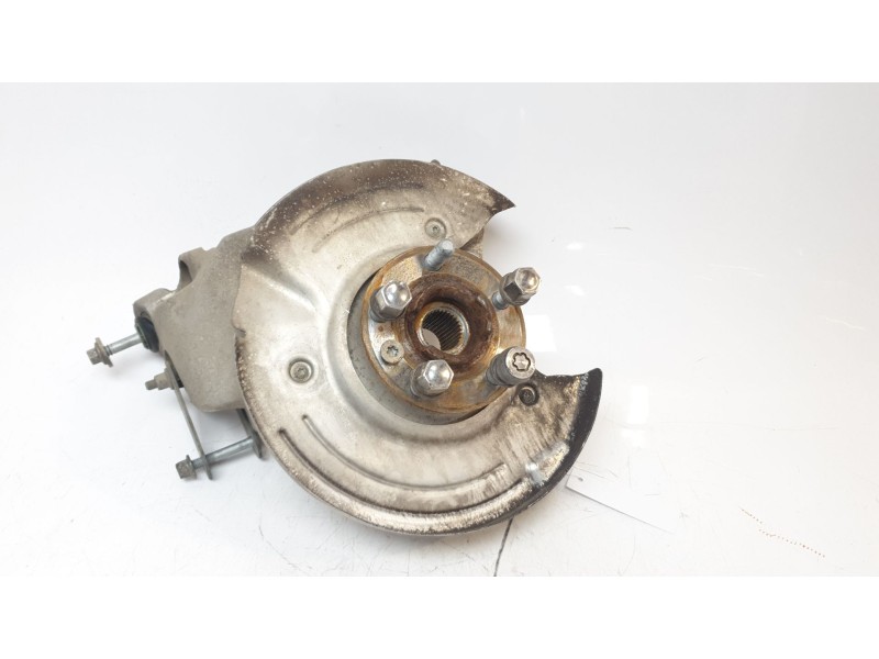 Recambio de mangueta trasera derecha para land rover discovery sport pure referencia OEM IAM LR087649  