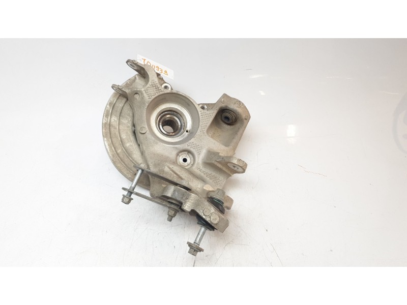 Recambio de mangueta trasera derecha para land rover discovery sport pure referencia OEM IAM LR087649  