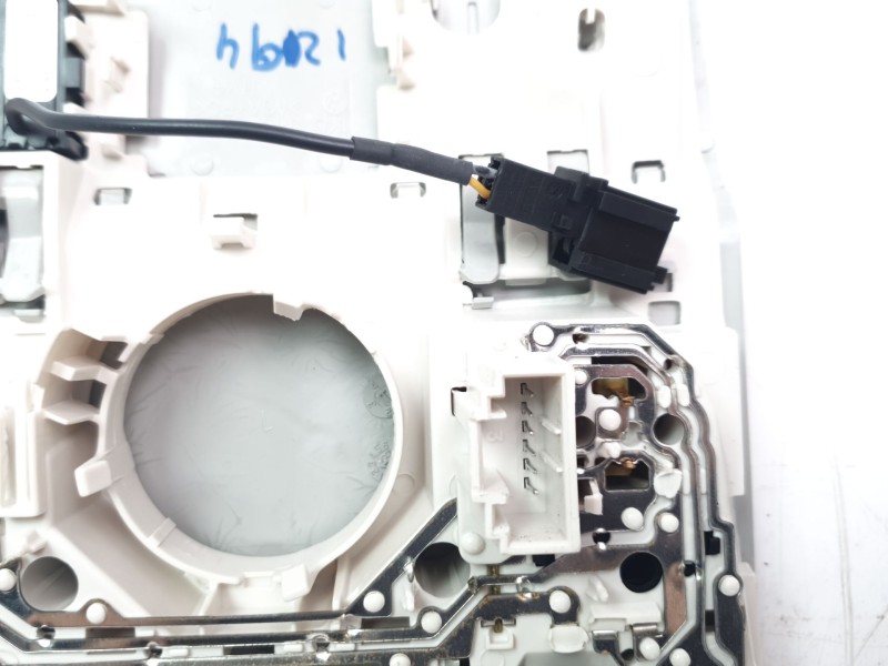 Recambio de luz interior para seat leon st (5f8) 1.5 tgi referencia OEM IAM 5F0947105  