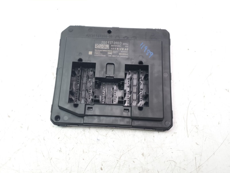 Recambio de modulo electronico para seat arona xcellence referencia OEM IAM 2Q0937090D A3C0714490300 
