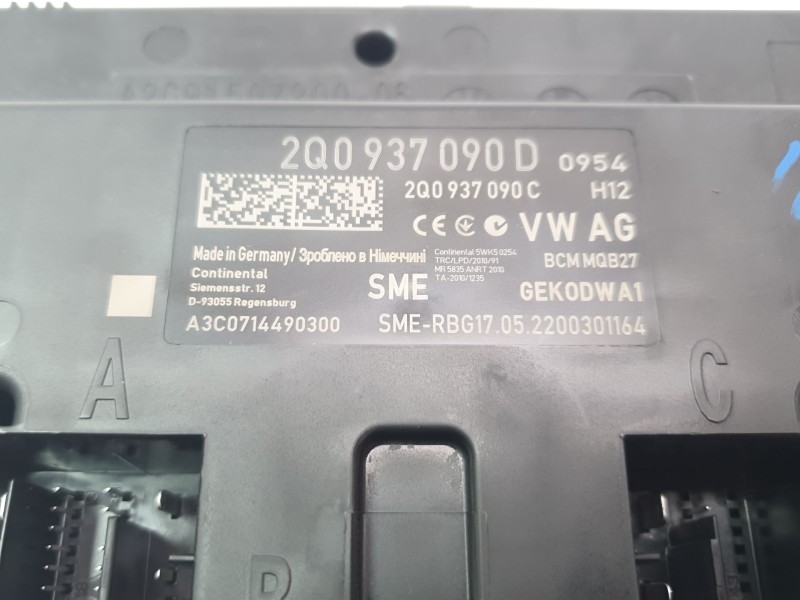 Recambio de modulo electronico para seat arona xcellence referencia OEM IAM 2Q0937090D A3C0714490300 